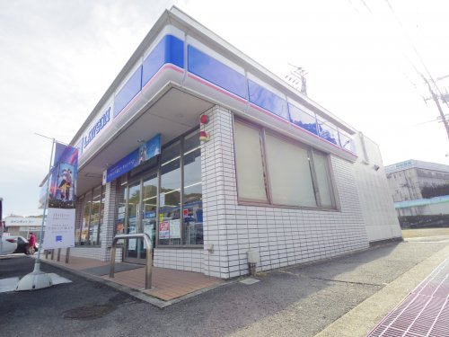 コンビニ　ローソン 桜井浅古店（コンビニ）まで730m