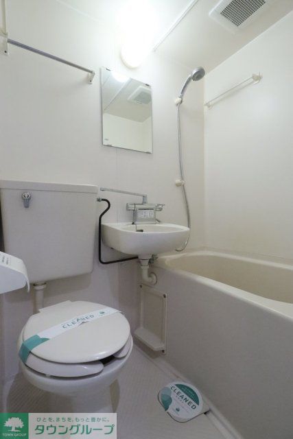 バス・シャワールーム