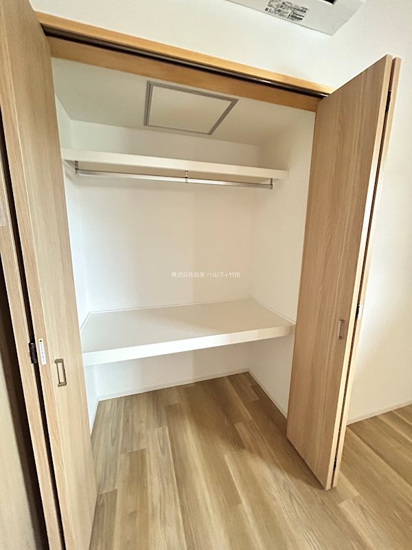 収納　収納（7.5帖洋室）