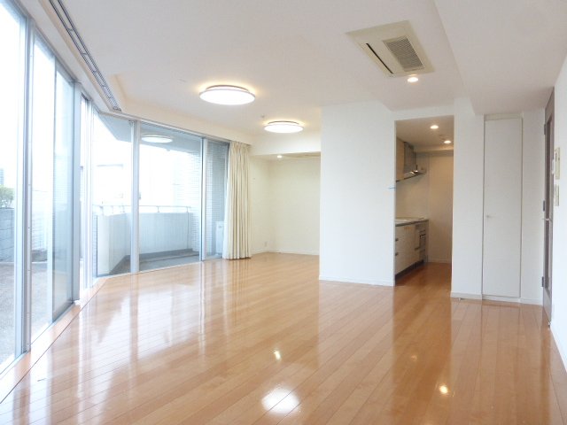 居室・リビング　居室