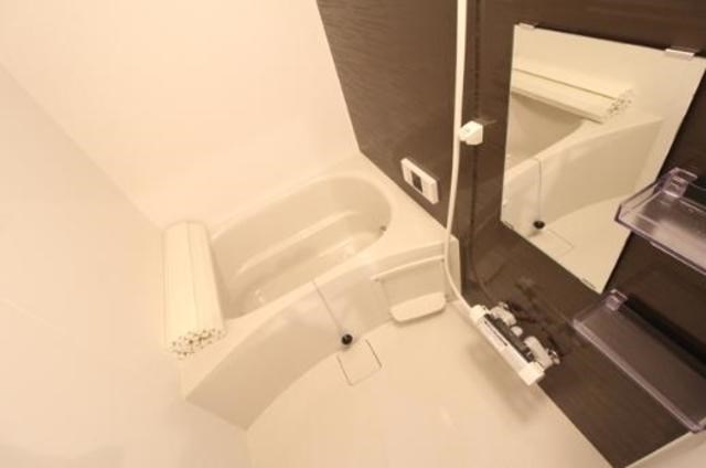 バス・シャワールーム　※別部屋参考写真