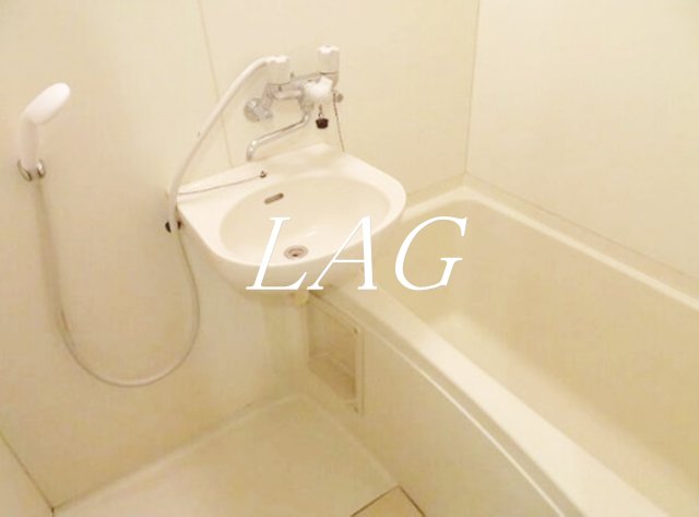 バス・シャワールーム　お風呂です。