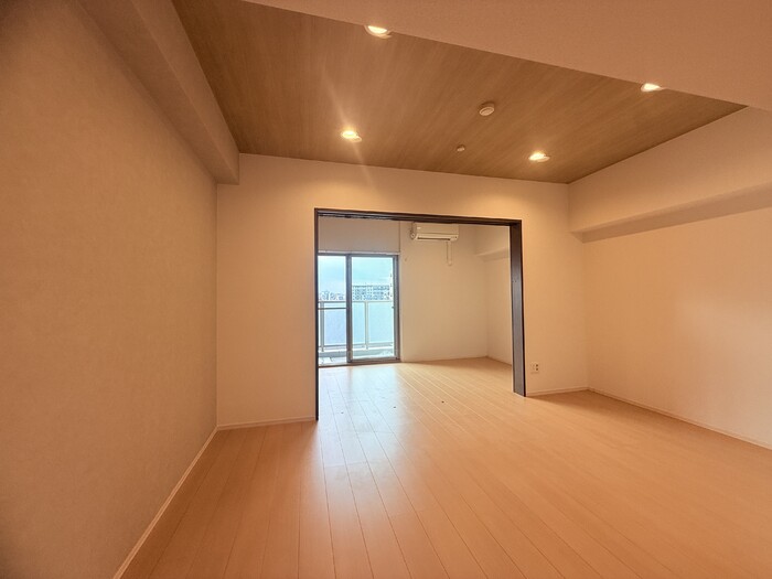 居室・リビング　広々としたリビング♪