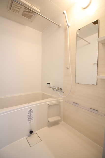 バス・シャワールーム　浴室乾燥機あります