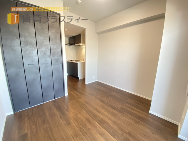 居室・リビング　シンプルで使いやすい居室です。