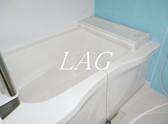 バス・シャワールーム　お風呂です。