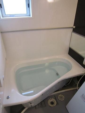 バス・シャワールーム　浴室乾燥追焚付き１坪風呂