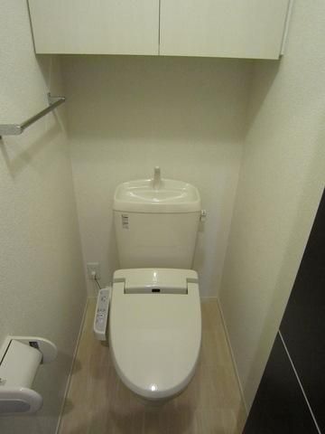 トイレ　ウォシュレット完備のトイレ