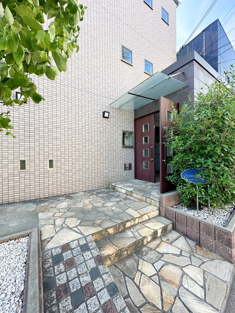 エントランス　オートロック完備で部外者シャットアウト♪♪