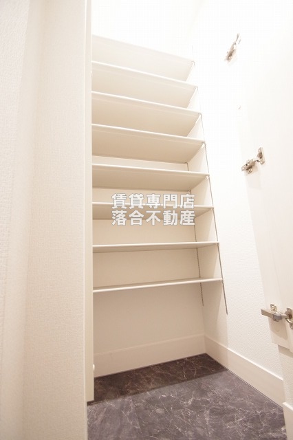 収納　たっぷり入るシューズ収納♪