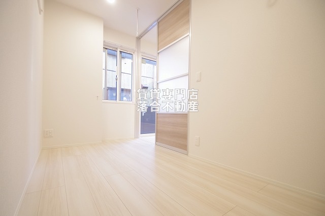 その他部屋・スペース　寝室にも使える居室