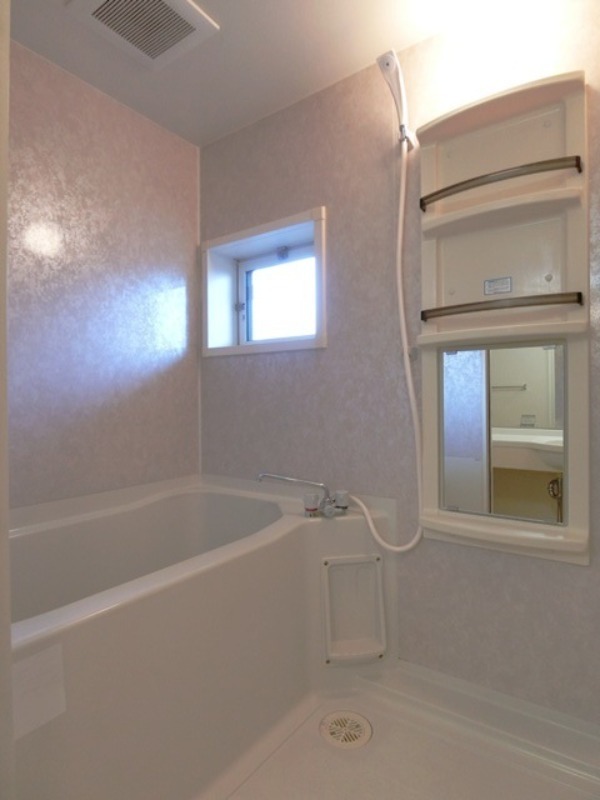 バス・シャワールーム　図面と現状に相違がある場合には現状を優先