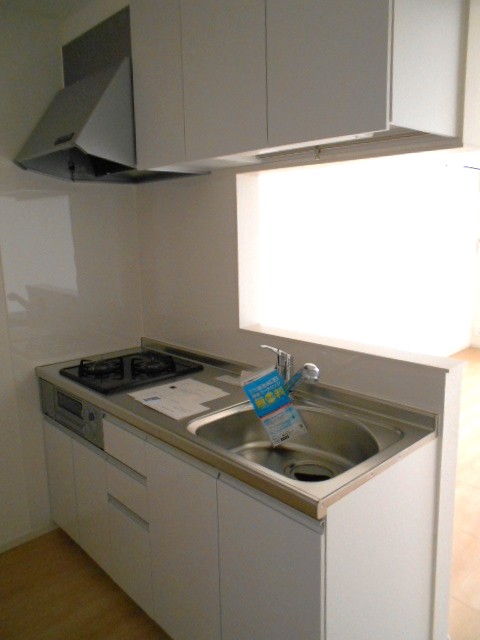 キッチン　対面（システム）キッチン・２口ガスコンロ付き