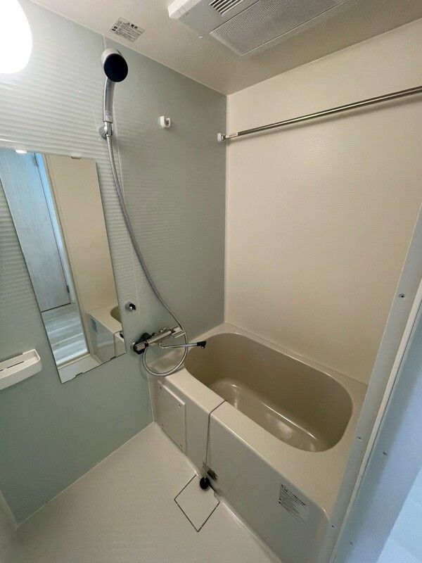 バス・シャワールーム　☆ゆったりくつろげるお風呂☆