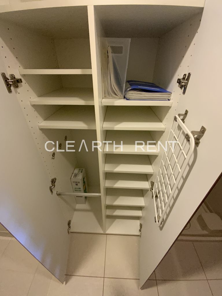 玄関　五反田駅から徒歩4分！複数路線利用可で交通アクセス便利！