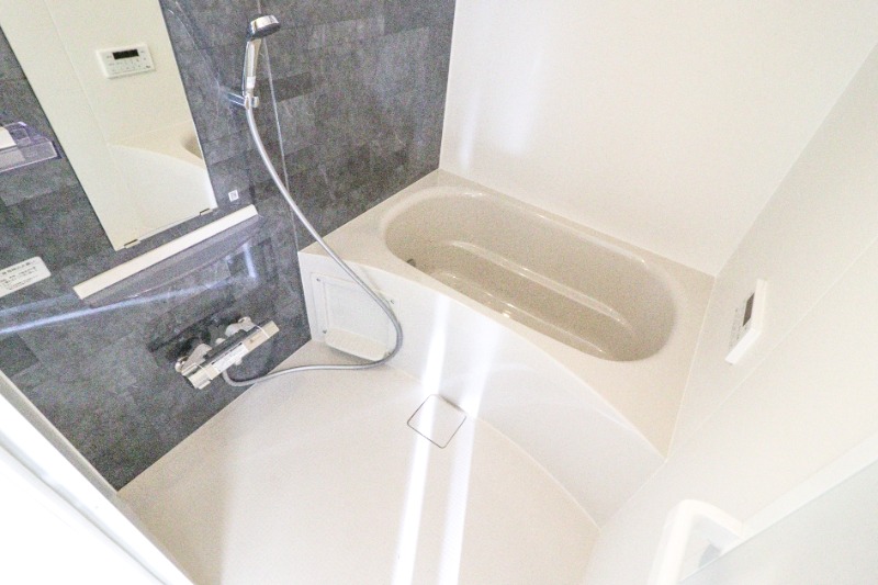 バス・シャワールーム　図面と現状に相違がある場合には現状を優先