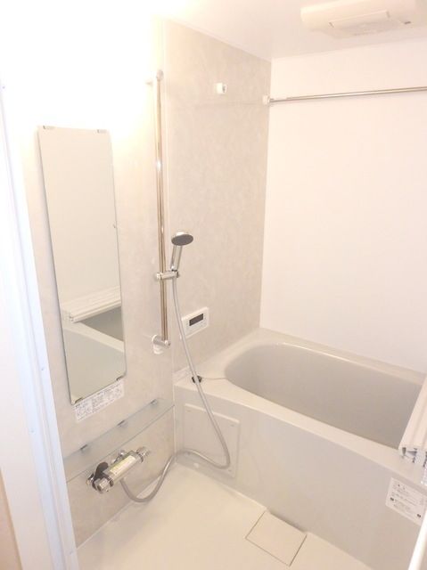 バス・シャワールーム　弊社は都内全域の物件をご紹介可能です！