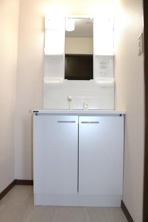 洗面設備　シャンプードレッサー