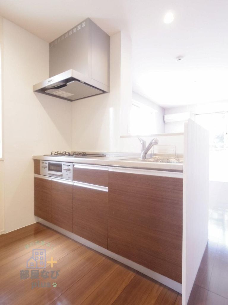 キッチン　※他号室写真です