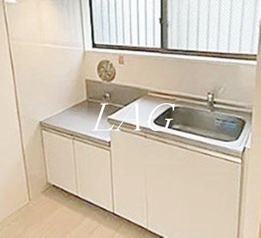 キッチン　キッチンです。