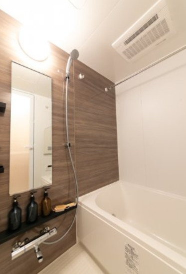 バス・シャワールーム