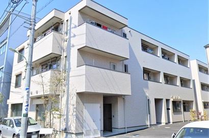 建物外観　★外壁タイル張り★