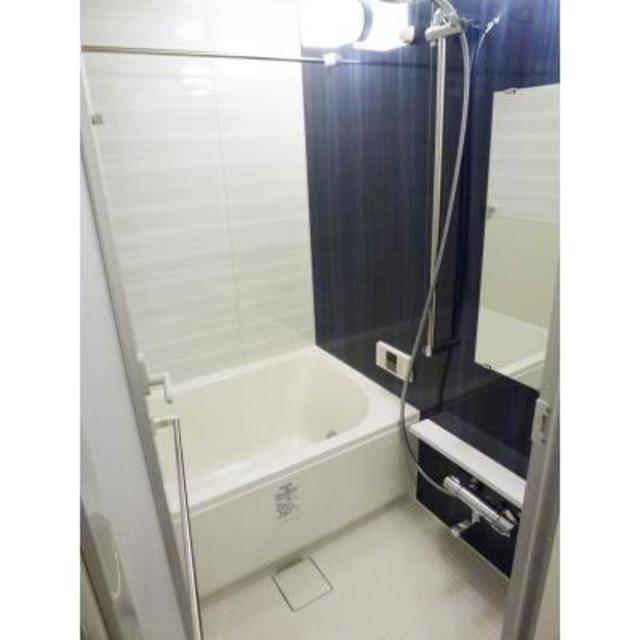バス・シャワールーム　※写真は同タイプ住戸です。
