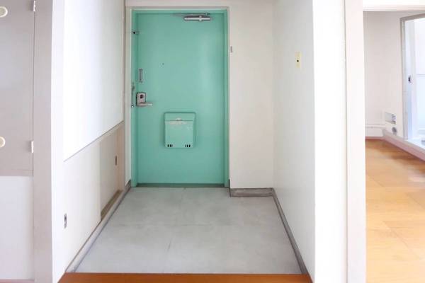 玄関　ビレッジハウスの同一物件・同一タイプの間取りの写真です