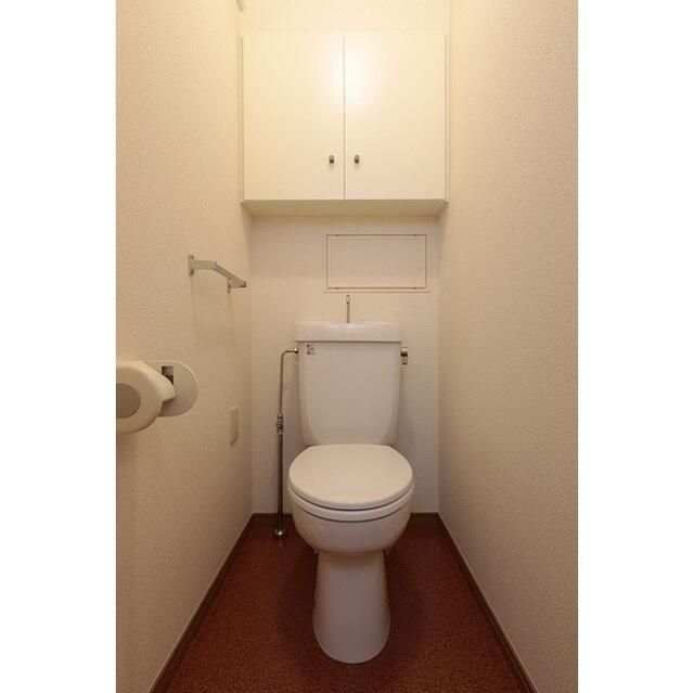 トイレ　写真は同タイプ住居です。