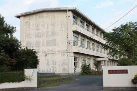 小学校　掛川市立西郷小学校（小学校）まで1000m