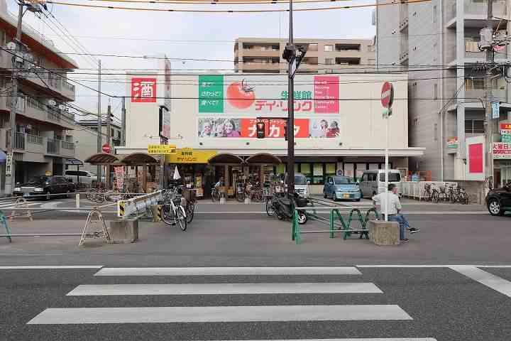 スーパー　（株）デイ・リンク／デイ・リンク東雲店（スーパー）まで916m