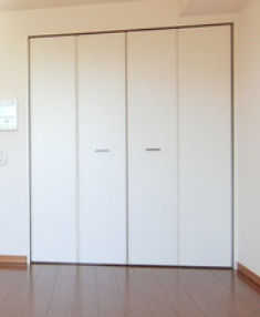 収納　※別部屋の参考写真です。