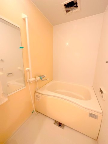 バス・シャワールーム　※同建物別号室参考写真