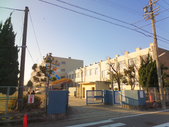 小学校　名古屋市立五反田小学校（小学校）まで782m