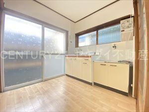 八尾木1丁目貸家のキッチン写真