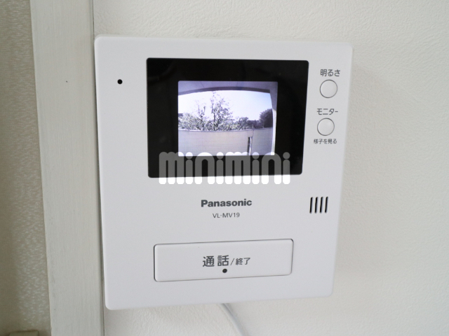 セキュリティ　モニター付きインターホン