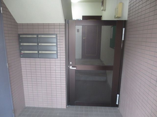 エントランス　エントランス