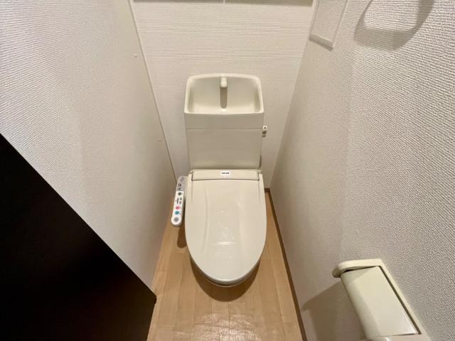 トイレ　清潔感のあるトイレです