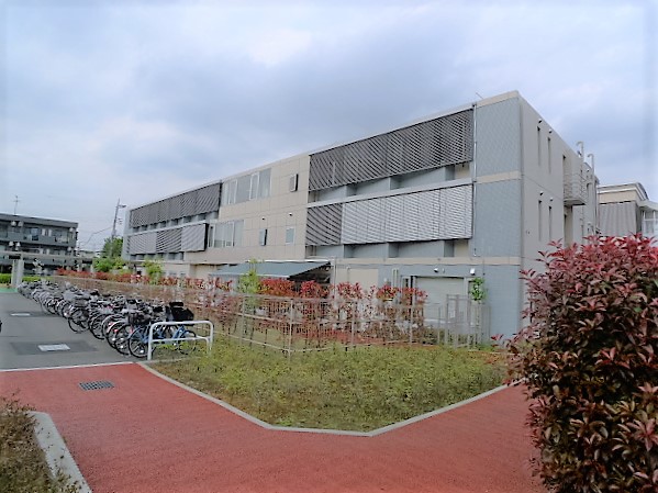 病院　医療法人社団翠会成増厚生病院（病院）まで819m