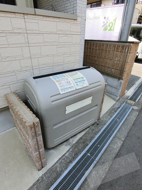 駐車場　駐輪場