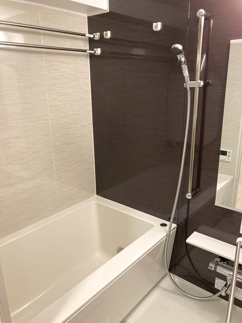 バス・シャワールーム　※写真は同タイプ住戸です。