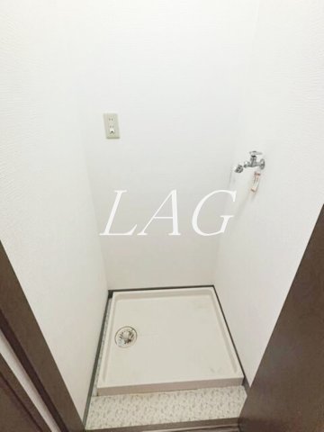 その他設備　室内洗濯機置き場です。