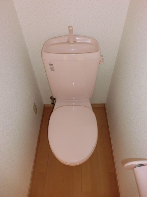 トイレ　トイレ