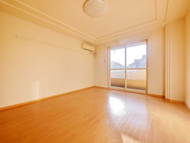 居室・リビング　★お部屋探しはタウンハウジング稲田堤店まで★