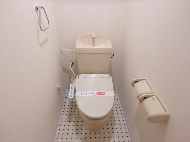 トイレ　シャワー付トイレ