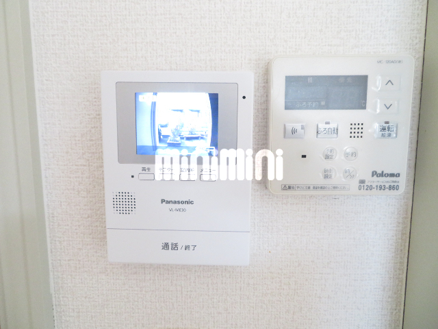 セキュリティ　モニター付きインターホン