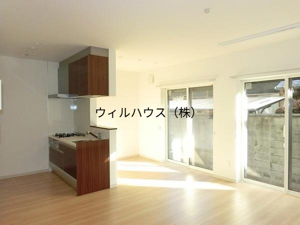 居室・リビング　人気のカウンターキッチン！