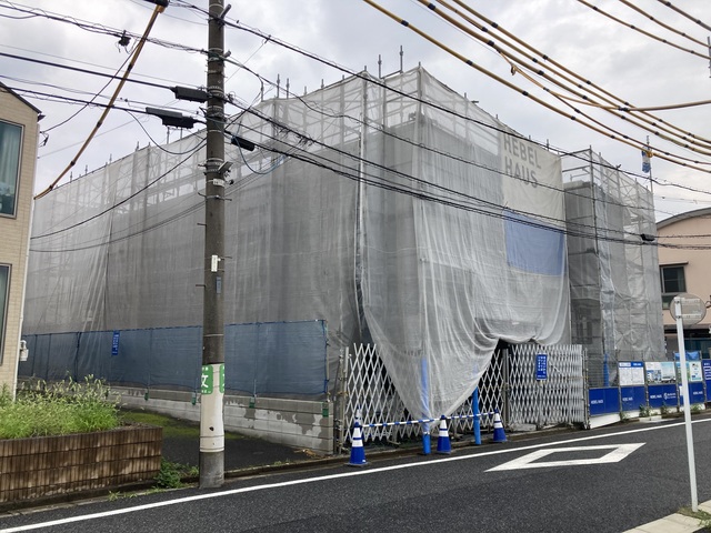 建物外観　２０２６年７月１７日撮影
