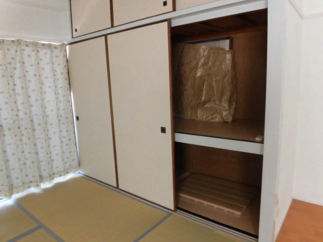 収納　大きな収納スペースなのでたくさん収納できますね