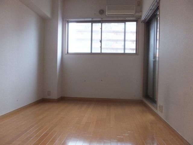 その他部屋・スペース　２面採光の明るいお部屋